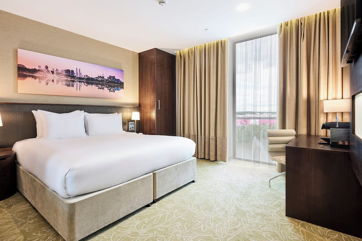 Double Room, 1 Double Bed, Accessible | In-room safe, desk, soundproofing, iron/ironing board