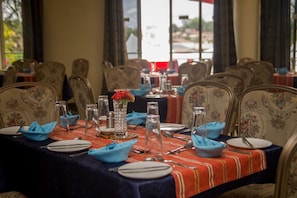 Food court - Grand Global Hotel (Kampala)