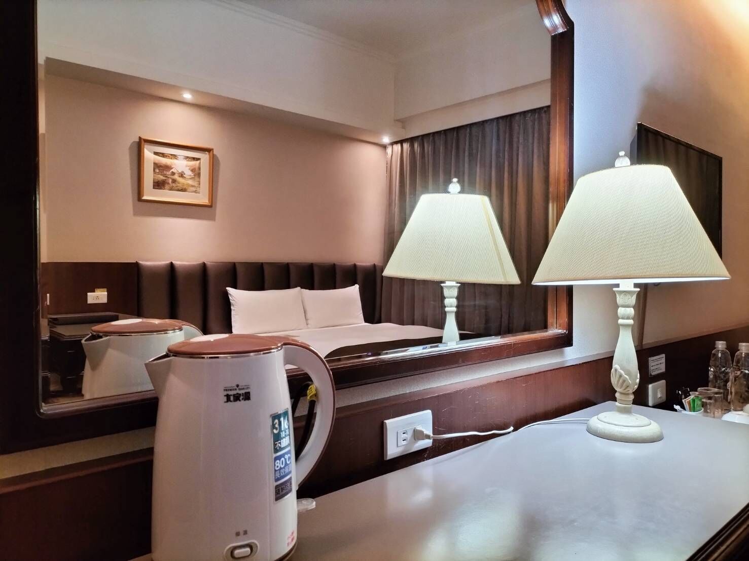 elegance section standard single | 1 bedroom, down duvets, in-room safe, desk