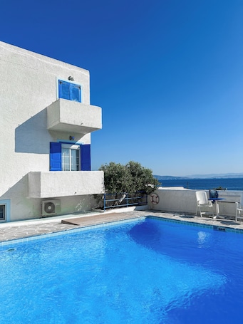 Exterior. Blue Dolphin Aegina