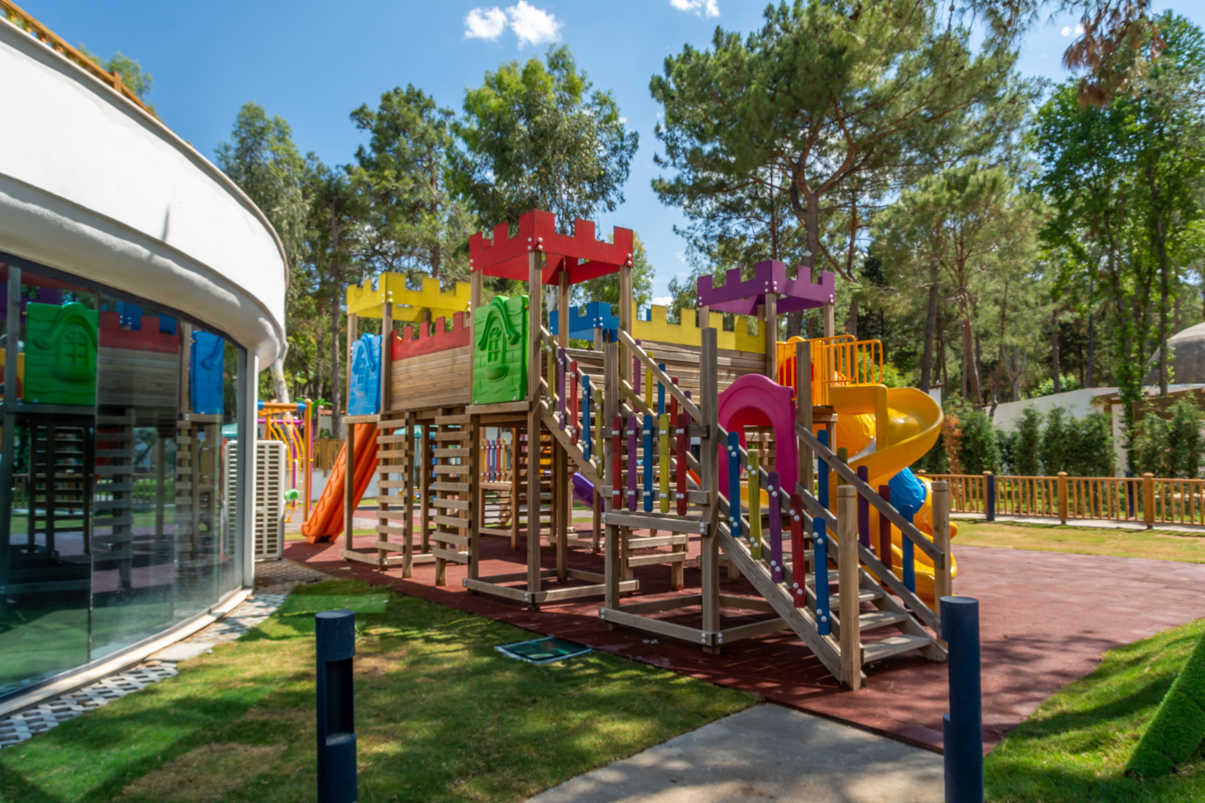 children’s play area – outdoor