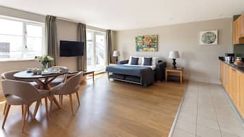 2 Schlafzimmer, Bügeleisen/Bügelbrett, kostenloses WLAN, Bettwäsche