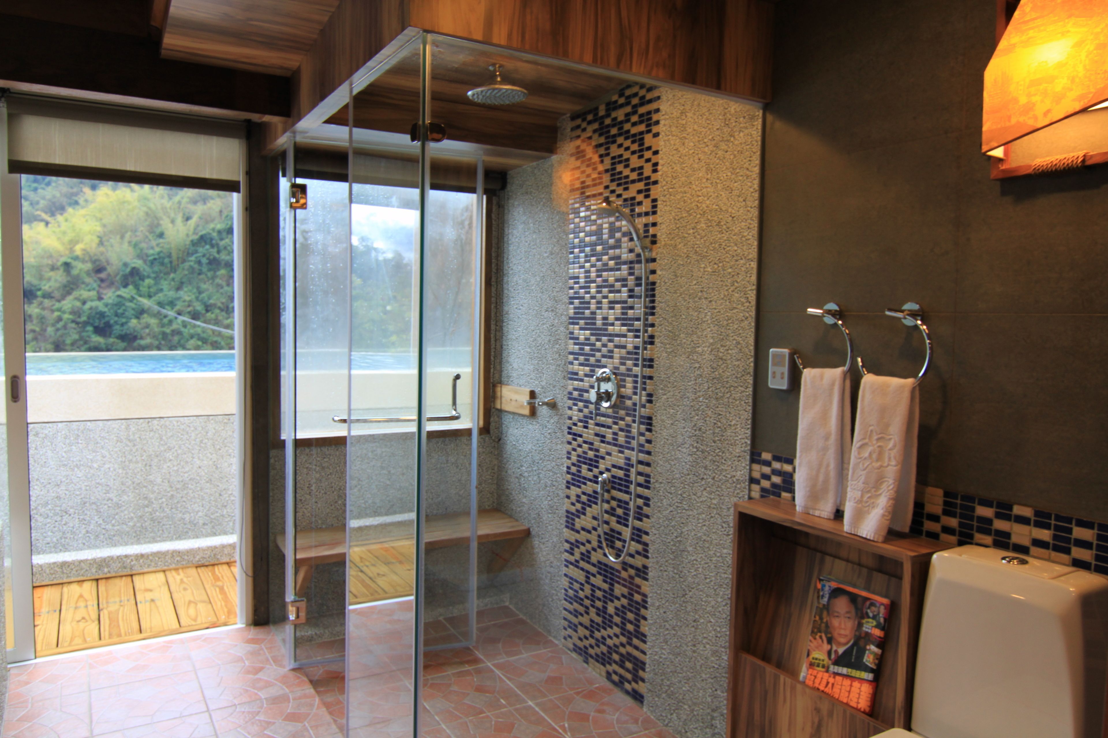 the water villa double room | bathroom | combined shower/bathtub, free toiletries, hair dryer, bathrobes