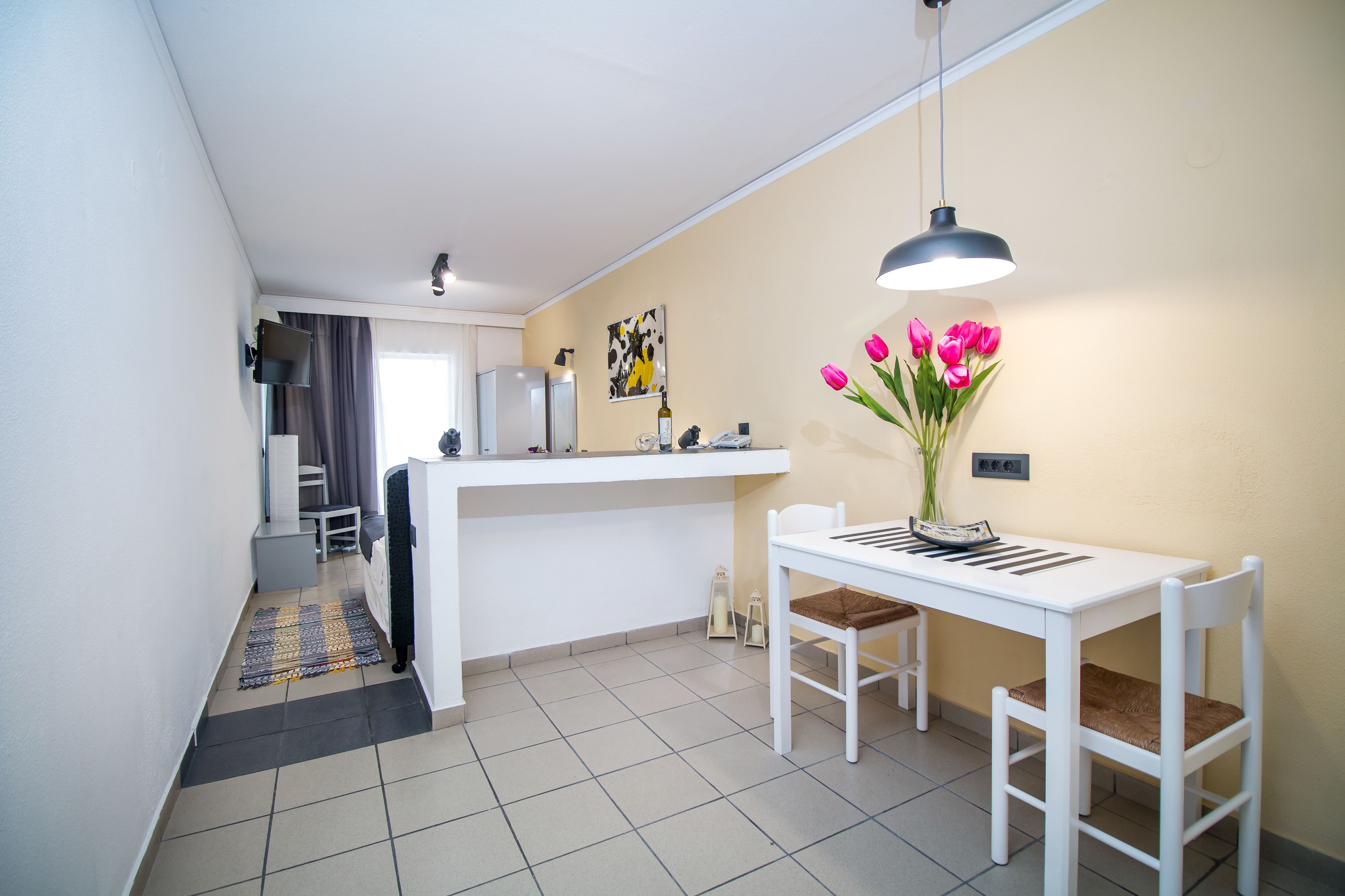 Studio 2 pax | In-room safe, soundproofing, free WiFi, bed sheets