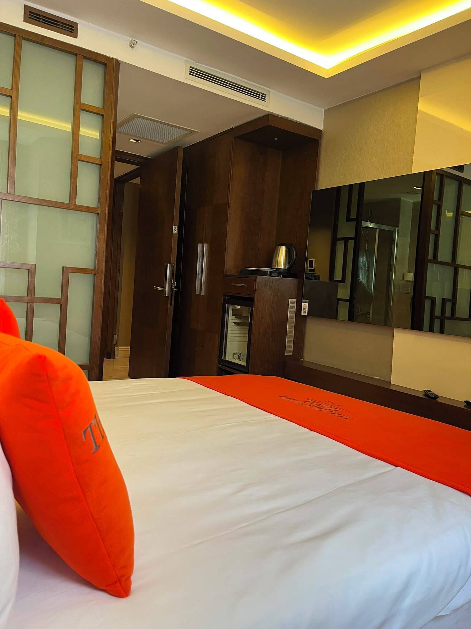 Economy Double or Twin Room | Premium bedding, minibar, in-room safe, desk