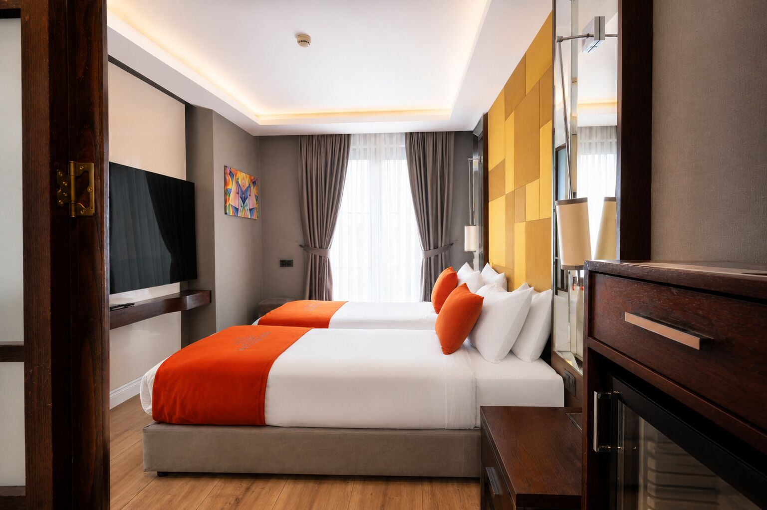 Standard Double or Twin Room | Premium bedding, minibar, in-room safe, desk