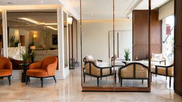 Sala de estar en el lobby