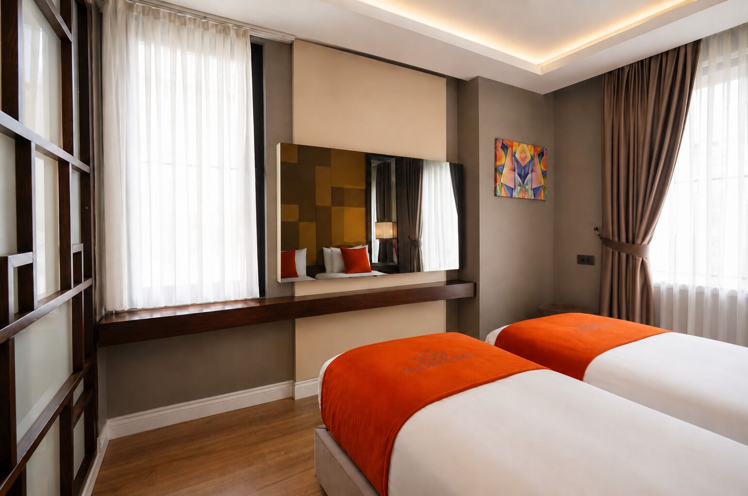 Ropa de cama de alta calidad y minibar 
