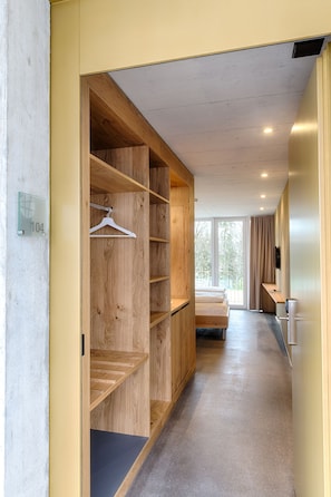 Deluxe Double Room, Garden View