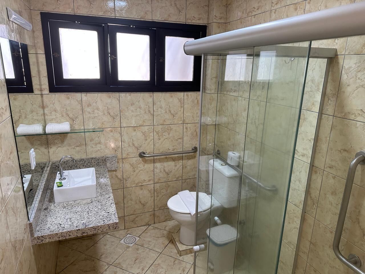 Foto - Pousada Beija Flor