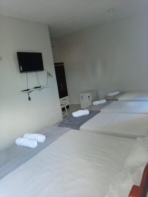 Minibar, free WiFi, bed sheets - Pousada Atlântico Centro - Fortaleza (Fortaleza)