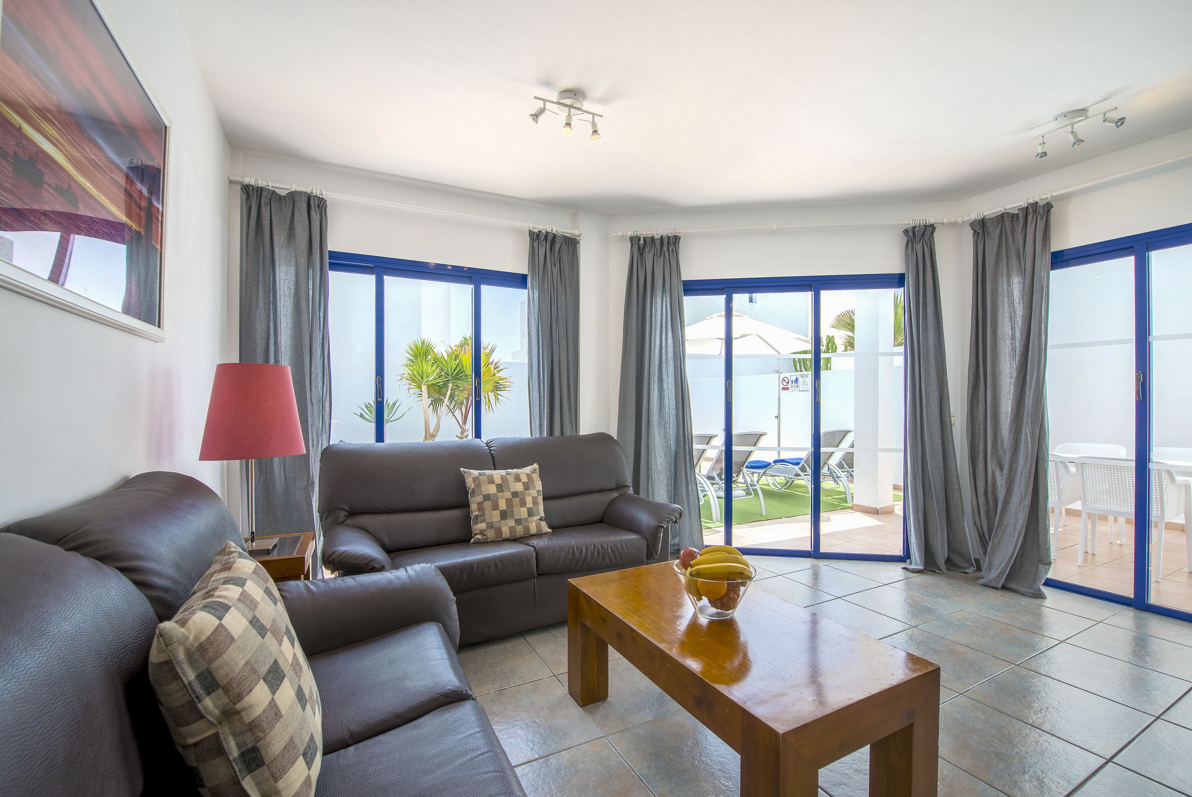 LCD TV, DVD 플레이어