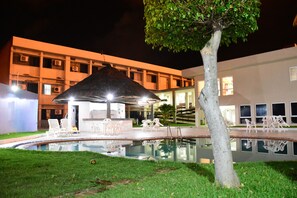 Outdoor pool - Aracaju Praia Hotel (Aracaju)