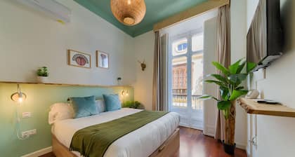 Holidays2Malaga City Center Apartments