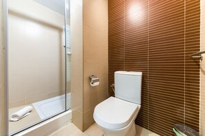 Free toiletries, hair dryer, towels - Holidays2Malaga City Center Apartments (Málaga)