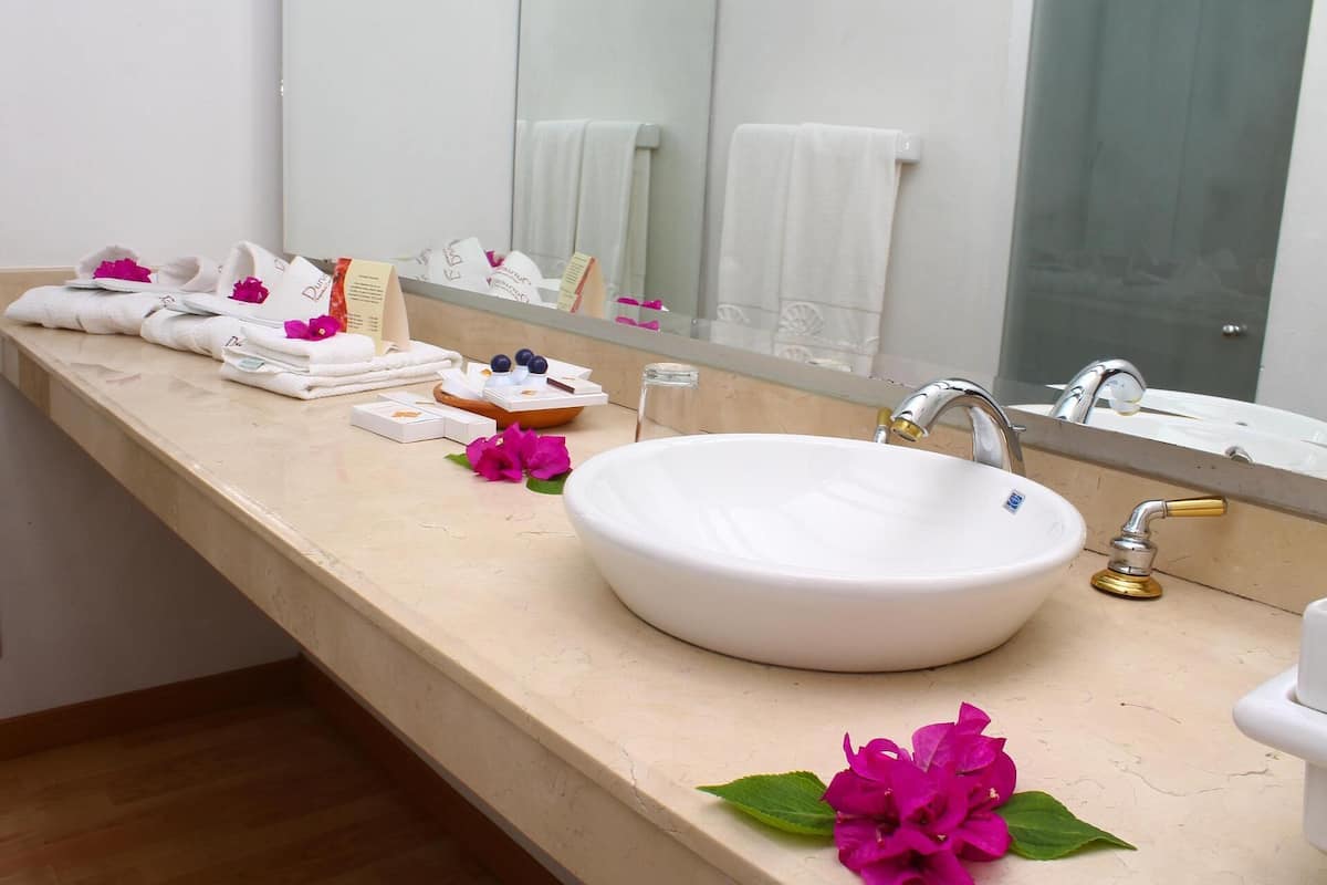 Bathroom | Shower, free toiletries, hair dryer, towels