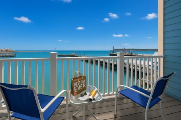 Suite, 2Â Queen-Betten, Balkon (Waterview - Bicycle Street Inn) | Aussenbereich