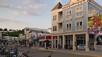 Extérieur