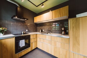 Classic Condo, 1 Bedroom, Non Smoking, Terrace | Private kitchen | Full-sized fridge, oven, stovetop, dishwasher - Haus am Schilf (Wieck auf dem Darss)