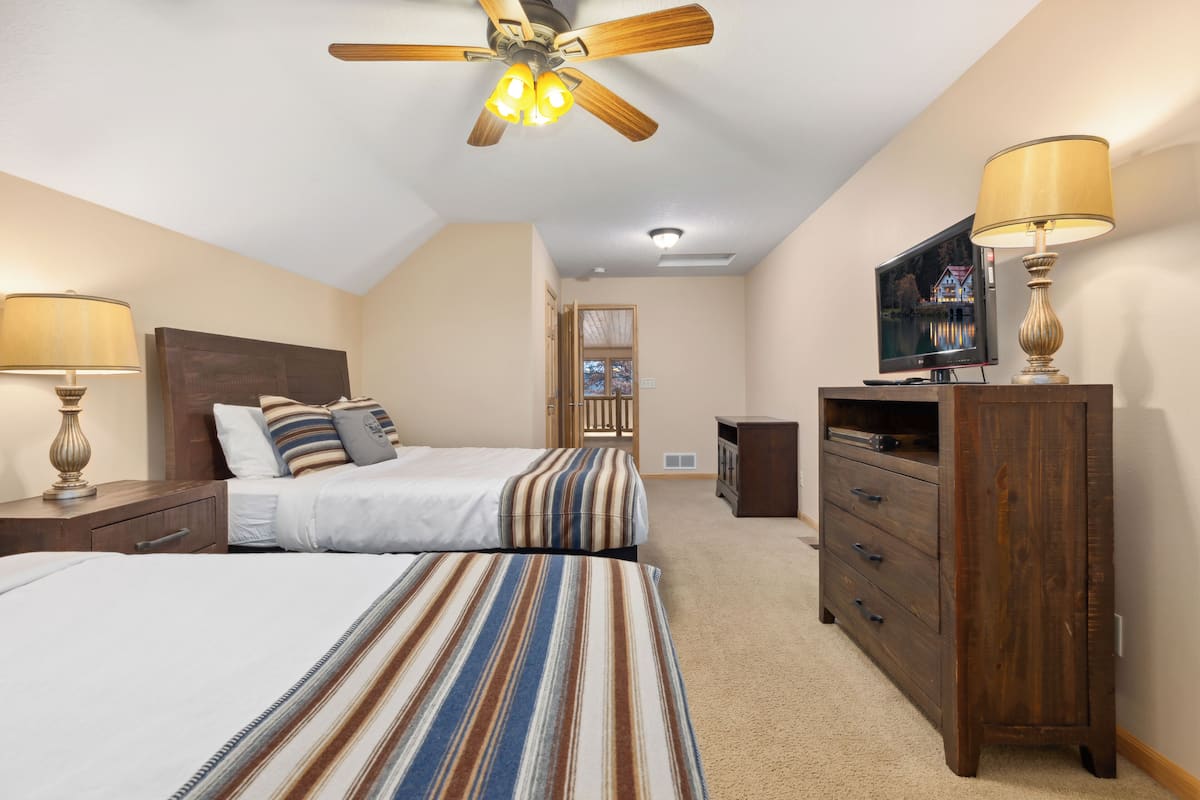 Villa #4 - 4 Bedrooms, 3 Bathrooms