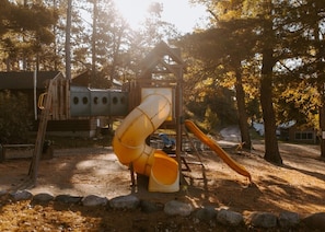 Children’s play area – outdoor