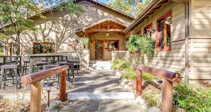 Lost Lake Lodge