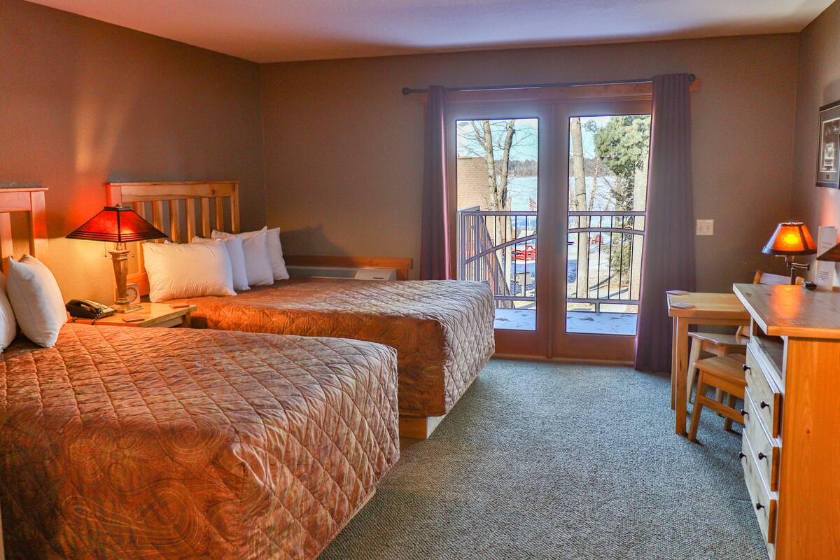 desk, blackout curtains, iron/ironing board, free wifi