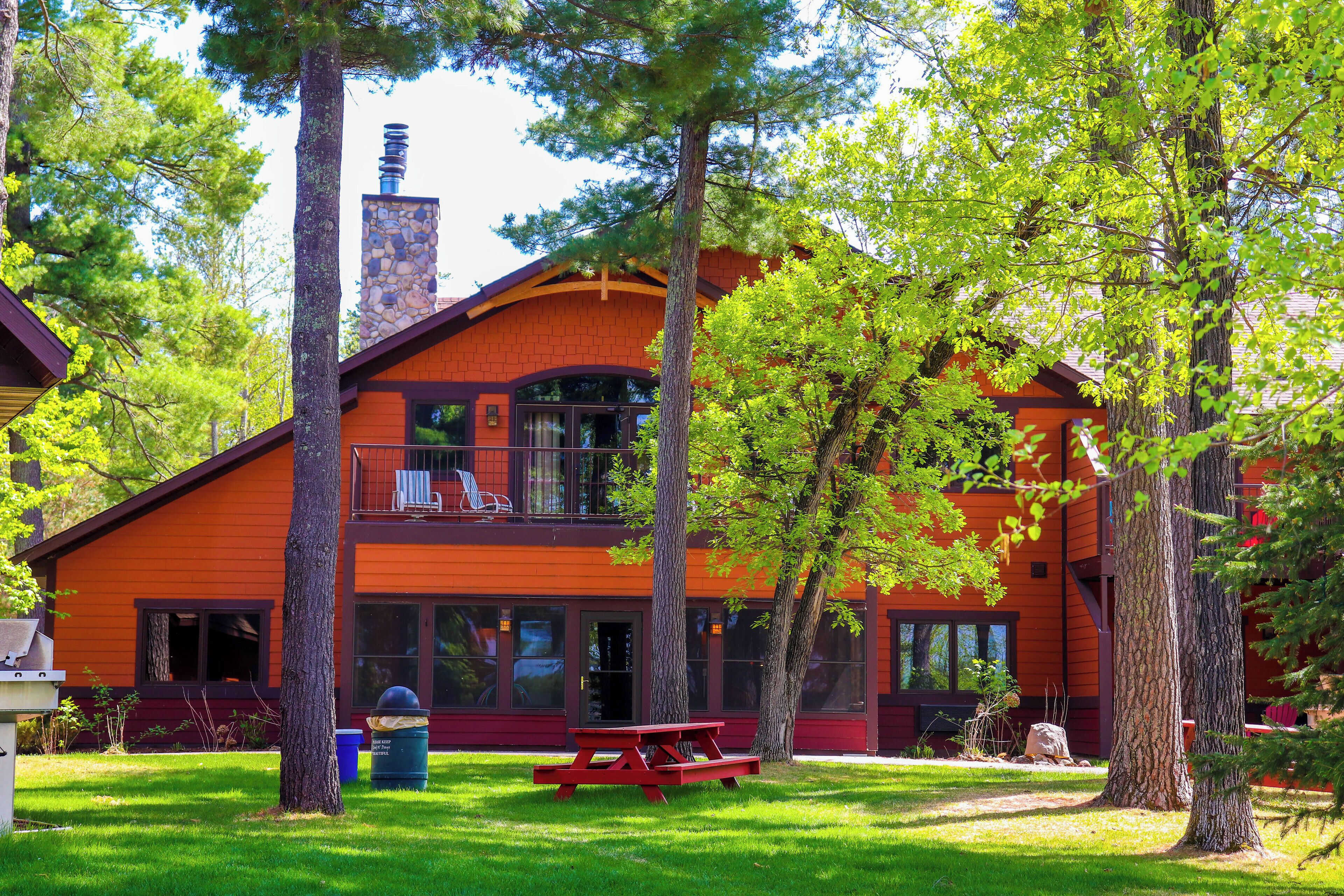 Presidential Suite | Desk, blackout drapes, iron/ironing board, free WiFi