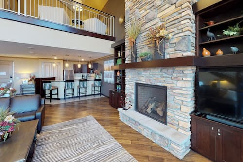 Presidential Suite | Premium bedding, pillowtop beds, in-room safe, desk