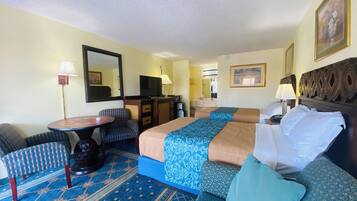 Standaard kamer, 2 tweepersoonsbedden | Individueel gedecoreerd, individueel gemeubileerd