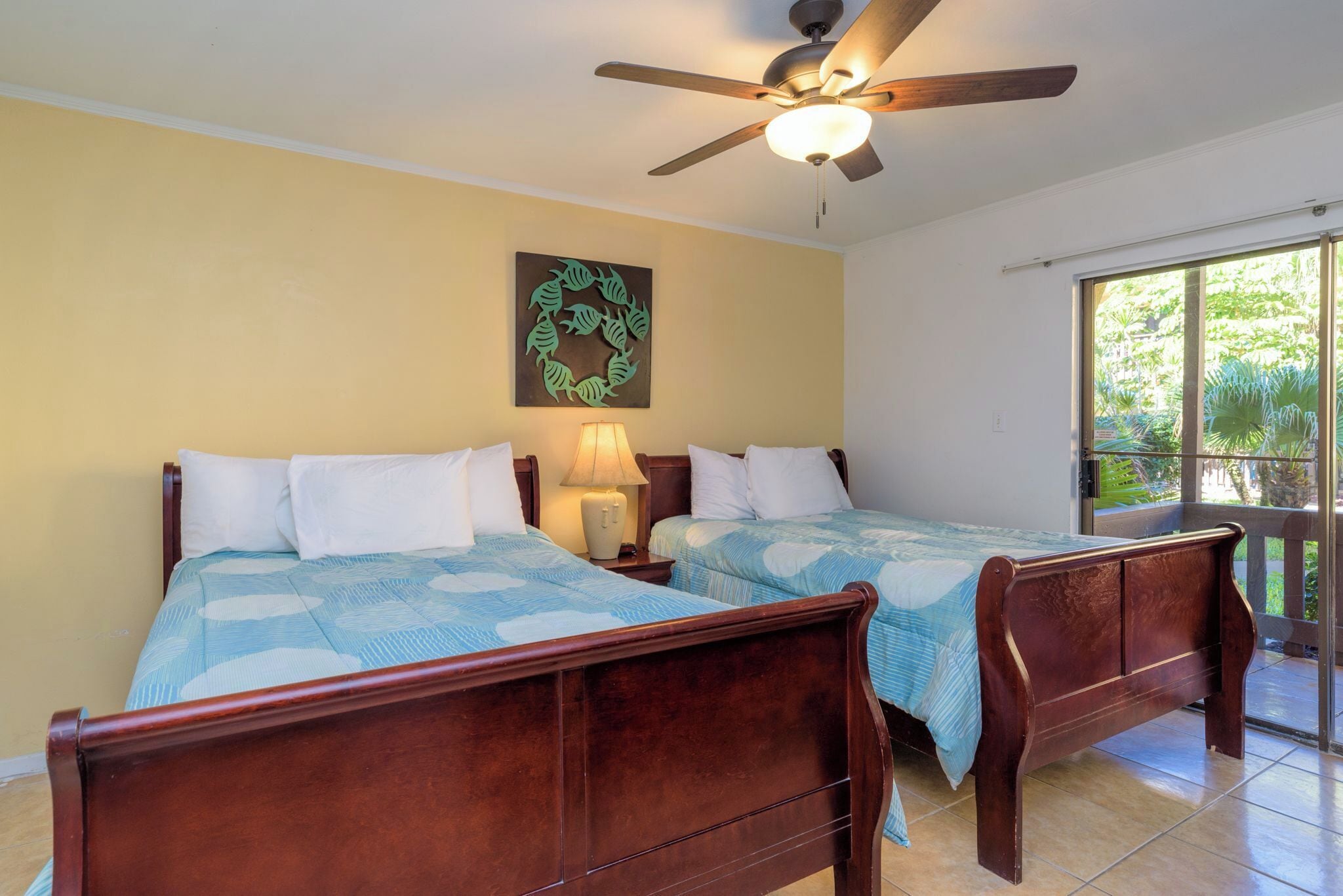 Superior Condo, 1 Bedroom, Pool View, Beachside