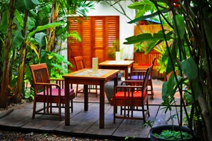 Terrace/patio - Lotus Villa Boutique Hotel (Luang Prabang)