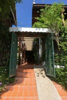 Entrada de la propiedad