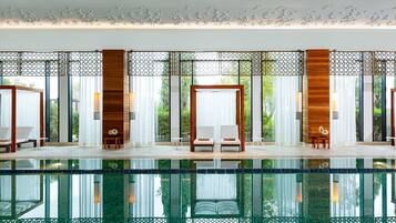 Indoor pool, open 6:00 AM to 10:00 PM, free pool cabanas
