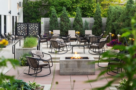 ์๋ฐ ์์ค ๋ด ํธ์ ์์ค/์๋น์ค