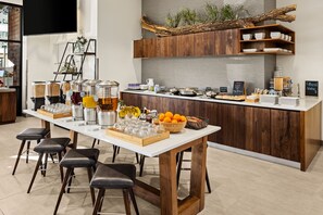 Free continental breakfast - Element by Marriott Bozeman (Bozeman)
