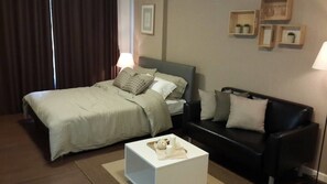 Desk - Baan Kukiang at Hua Hin (Hua Hin)