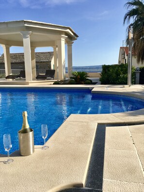 Outdoor pool, a heated pool - Apartments Villa Jadranka - Adults Only (Bol)
