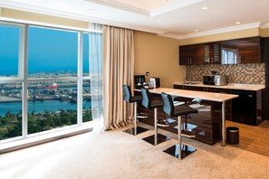 View from property - Jannah Burj Al Sarab (Abu Dhabi)