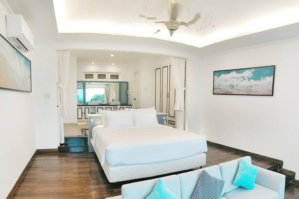 Premium Deluxe Garden View | Minibar, két bảo mật tại phòng, bàn, màn/rèm cản sáng 