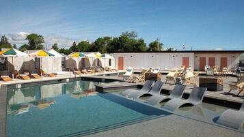 2 outdoor pools, pool umbrellas, sun loungers