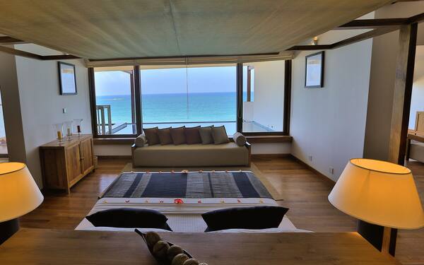 Pandanus Beach Resort & Spa