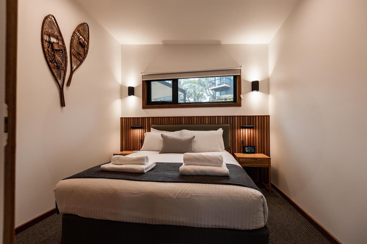 Executive Room (Hotel) | Individually decorated, individually furnished, iron/ironing board