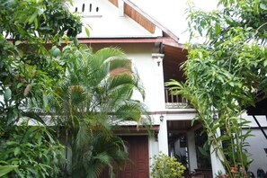 Exterior - Lao Lu Lodge (Luang Prabang)