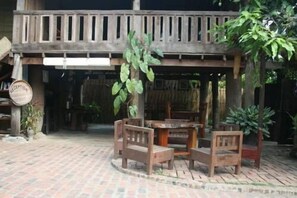 숙박 시설 구내