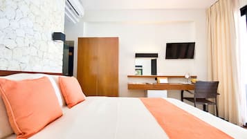 In-room safe, desk, laptop workspace, WiFi (free)