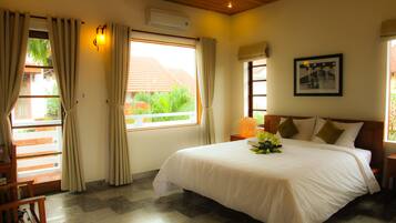 1 Schlafzimmer, Minibar, Zimmersafe, Schreibtisch