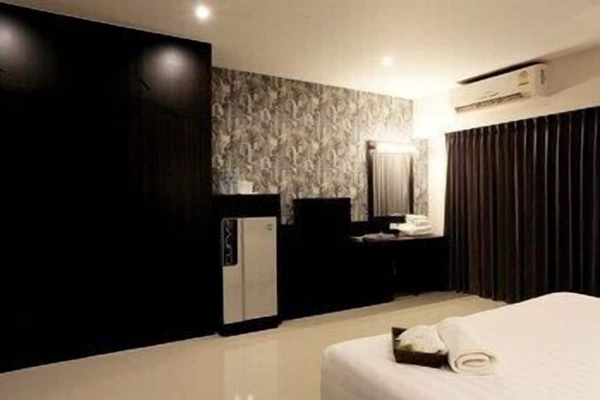 Coffres-forts dans les chambres, rideaux occultants, Wi-Fi gratuit