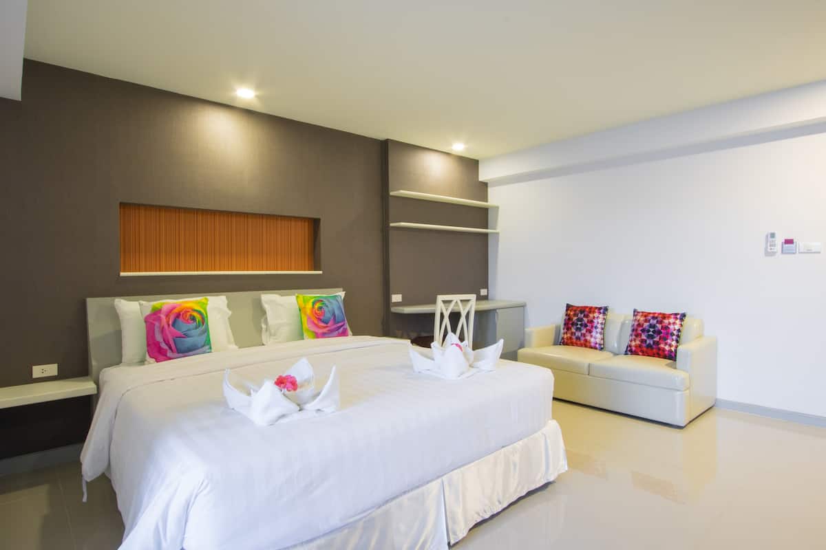Deluxe Double or Twin Room | View from room