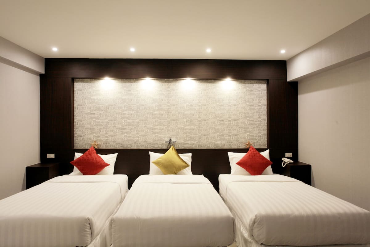 Deluxe Triple Room